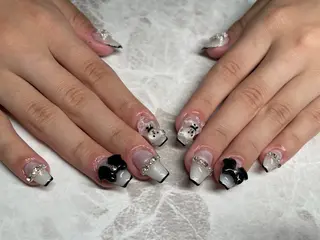 ネイル Roi〈ロワ〉 Minakoのネイルデザイン