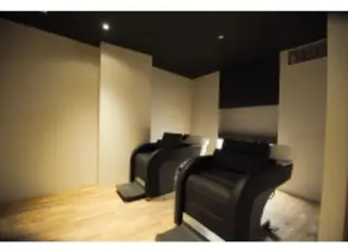 Lolonois梅田 /Okazaki:)のヘアスタイル