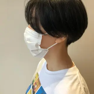 ショート 上平 綾菜のヘアスタイル