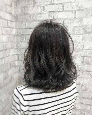 ミディアム カラー ヘアアレンジ 秋山 幸太のヘアスタイル