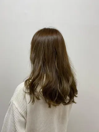 ロング カラー KAITOH ATSUSHIのヘアスタイル