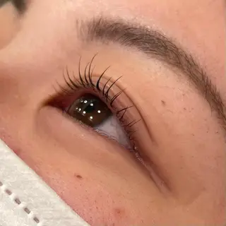 マツエク・マツパ UMBER ROYC 💎 moeのヘアスタイル