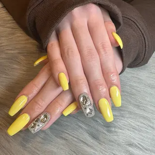 ネイル EARTH守谷店所属・🩶EARTH守谷店 YURA🦋のネイルデザイン