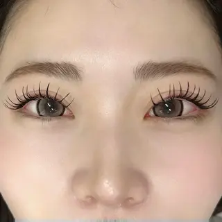 マツエク・マツパ GIGI-ジジ-所属・大阪福島🥀 AYUMI🪽のマツエク・マツパデザイン