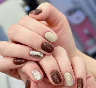 ネイル 高木 維麗絲のネイルデザイン