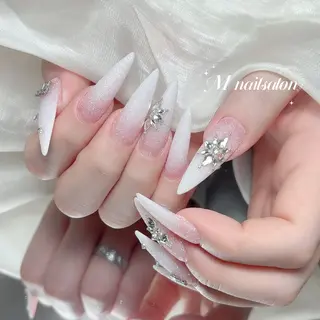 ネイル M🌷nail 長さだし専門店のネイルデザイン