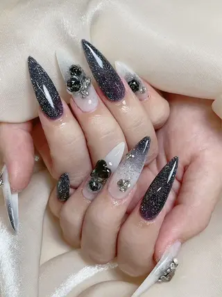 ネイル LR.ONE ヨウのネイルデザイン