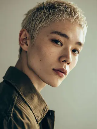 メンズ ｵｶﾓﾄ ﾐｽﾞｷのヘアスタイル