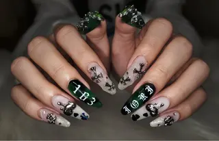 ネイル Natsumi 🦊  Nailのネイルデザイン