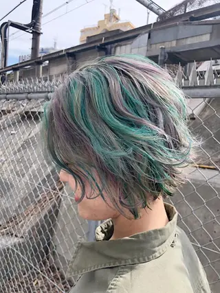 ショート 圧倒的美髪ストレート ツダケイタロウのヘアスタイル