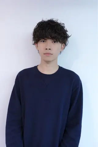 パーマ メンズ nishido ハイトーン/パーマのヘアスタイル