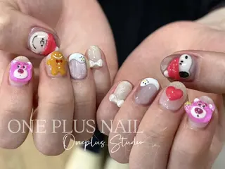 ネイル One Plus Nail Salonのネイルデザイン