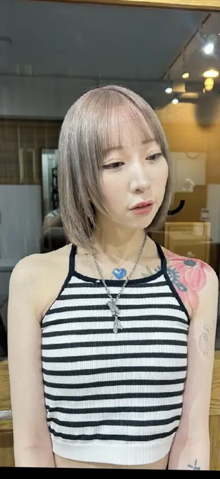 ショート 🌈扱いやすいボブ× ブリーチ🌈TAMEのヘアスタイル