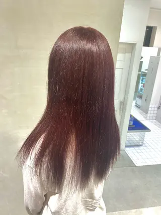 カラー iris所属・漆崎 相美のヘアスタイル