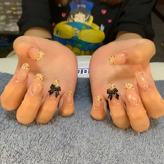 ネイル MHR nailのネイルデザイン