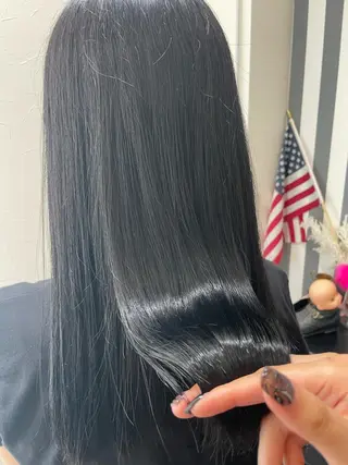 ロング ARISA🦋推し・ アニメカラー/派手髪のヘアスタイル