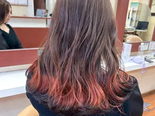 セミロング 濱川 良栄のヘアスタイル