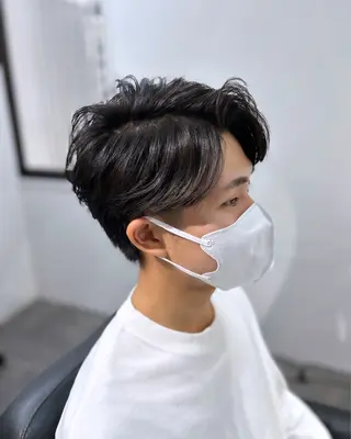 ショート メンズ CHELSEA  梅田所属・OKADA/メンズ /カット/眉/縮毛のヘアスタイル