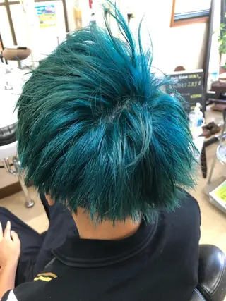 カラー メンズ ヘアサロン モカ所属・石塚 浩のヘアスタイル