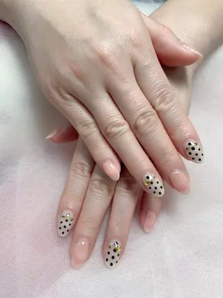 ネイル FanFan 長さ出し専門のネイルデザイン