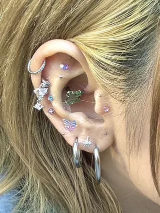 耳つぼ屋さん ‎🤍りりのヘアスタイル