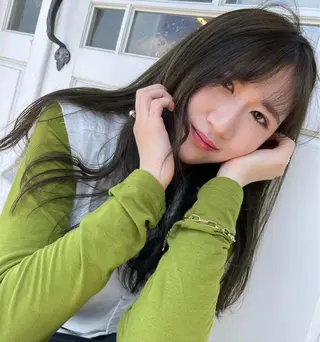 ロング カラー 足立 悠輔のヘアスタイル