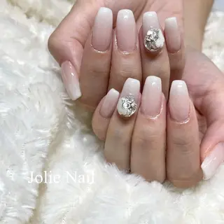 ネイル ビューティ サロンMIORAのマツエク・マツパデザイン