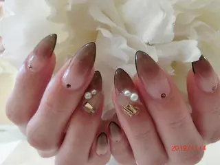 セミロング ネイル Grantulle nailのネイルデザイン