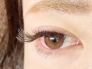 マツエク・マツパ AKAMEE omotesando所属・Toyoshima Sakikoのマツエク・マツパデザイン