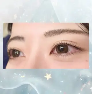 マツエク・マツパ WHITEEYE🪄 kyuaの眉毛・アイブロウイメージ