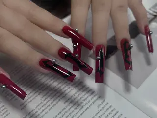 ネイル NANAネイルサロン 【長さだし専門店】のネイルデザイン