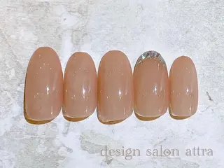 ネイル デザインサロン attra 本八幡店のネイルデザイン