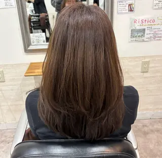 ロング カラー 生尾 虹水のヘアスタイル