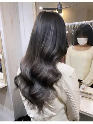 ロング 大阪レミーエクステ チビ編み込みのヘアスタイル