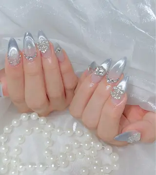 ネイル LilyLala Nail所属・LilyLala Nailsalonのネイルデザイン