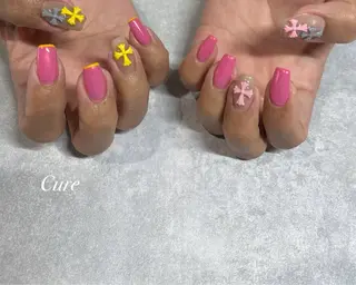 ネイル Nail&まつげエクステSalon Cure所属・岡本 奈央子のネイルデザイン
