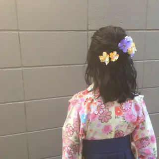 セミロング ヘアアレンジ しのはら まどかのヘアスタイル