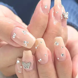 ネイル Bianca市ヶ谷店 Aiuraのネイルデザイン