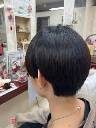 ショート 縮毛矯正専門店　美容室ハース所属・ウィリアム シュウのヘアスタイル