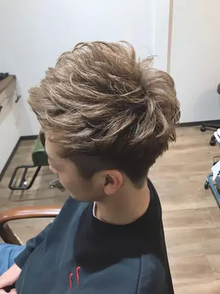 ショート パーマ メンズ Rug Relief所属・Rug Relief 吉田のヘアスタイル