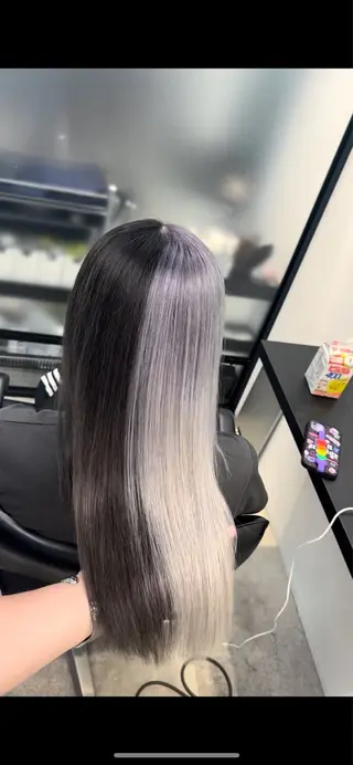 ロング カラー 及川シゲル 髪質改善講師のヘアスタイル