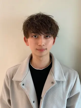 ショート パーマ メンズ [渋谷ブリーチ] 玲弥のヘアスタイル