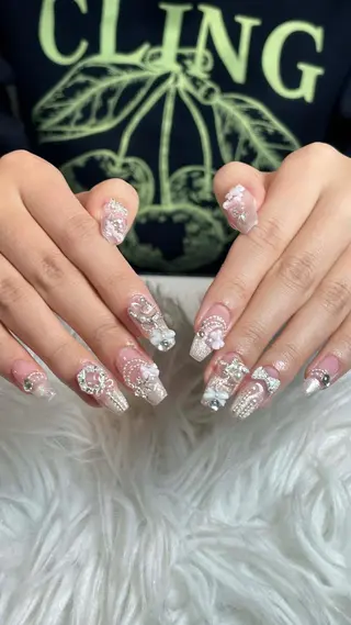 ネイル Julli NailStudioのネイルデザイン