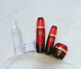 ニキビ毛穴改善 🌿ハーブピーリングのエステ・リラクイメージ