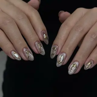 ネイル Yamada Toyonのネイルデザイン