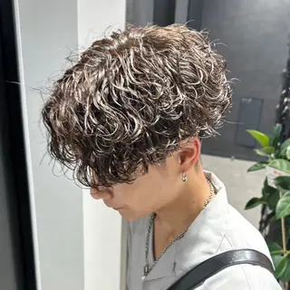 ショート カラー パーマ メンズ ⚡️メンズ特化⚡️ RYUKIのヘアスタイル