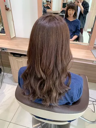 ロング 🌱脱白髪染め特化 🌱岡田将英のヘアスタイル