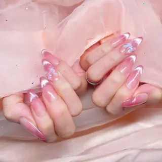 ネイル nail salon Ecrin所属・前島 稀歩のネイルデザイン