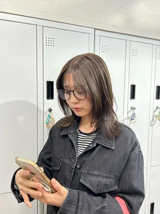 ミディアム カラー Yui. ハイトーン/パーマ/のヘアスタイル