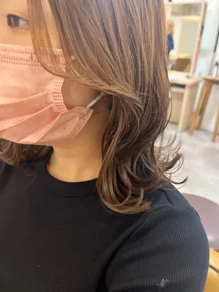 セミロング 金山/レイヤー カット/Hikariのヘアスタイル